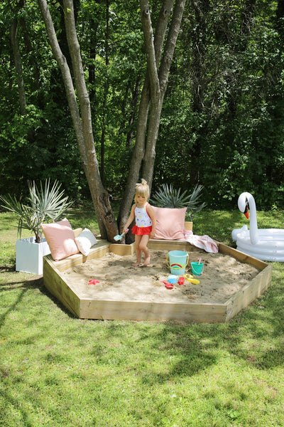 Hexagon Sandbox DIY (With Built-In Benches!)