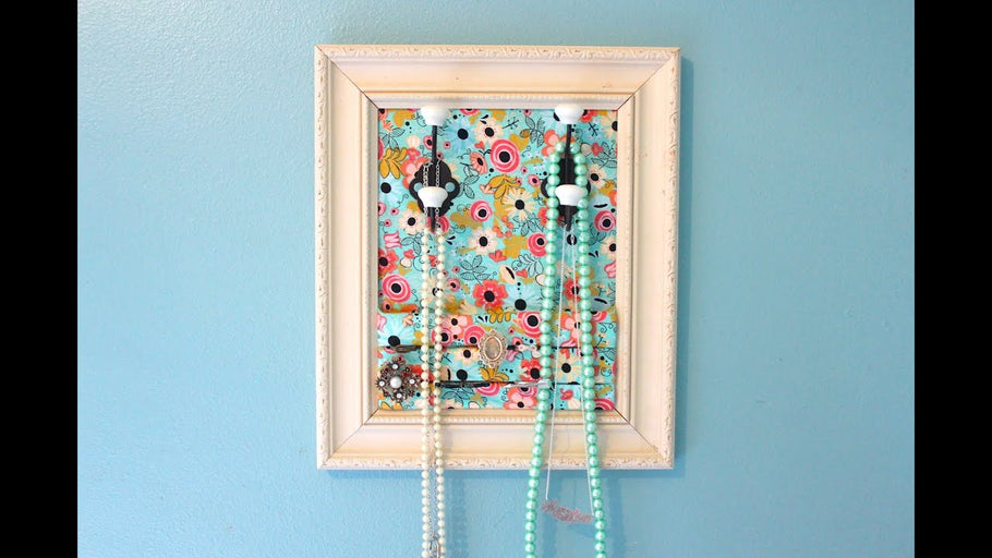 DIY Jewelry Organizer by MadeByMarzipan (7 years ago)