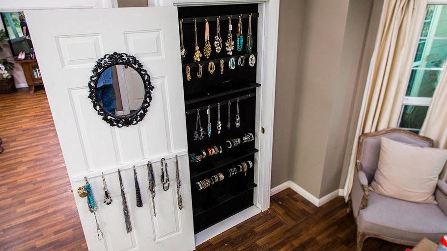 How to DIY a Built-In Jewelry Organizer by Hallmark Channel (5 years ago)