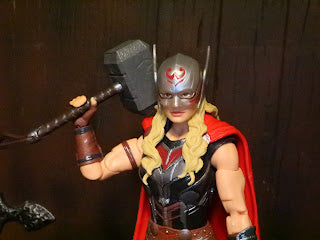 Action Figure Review: Mighty Thor from Marvel Legends Series: Thor: Love and Thunder by Hasbro