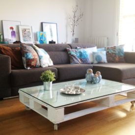 10 Coffee Tables on Wheels to DIY Before the End of Summer