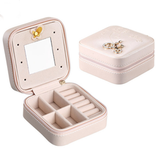 Load image into Gallery viewer, Travel jewelry box, Portable Travel Jewelry Case Earring Holder Necklace Organizer Jewelry Case PU Leather Jewelry Organizer with Zipper